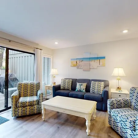 36 Hickory Cove Villa